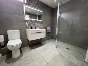 Photo 28- click for photo gallery